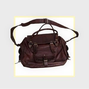 unbranded seasoned leather briefcase